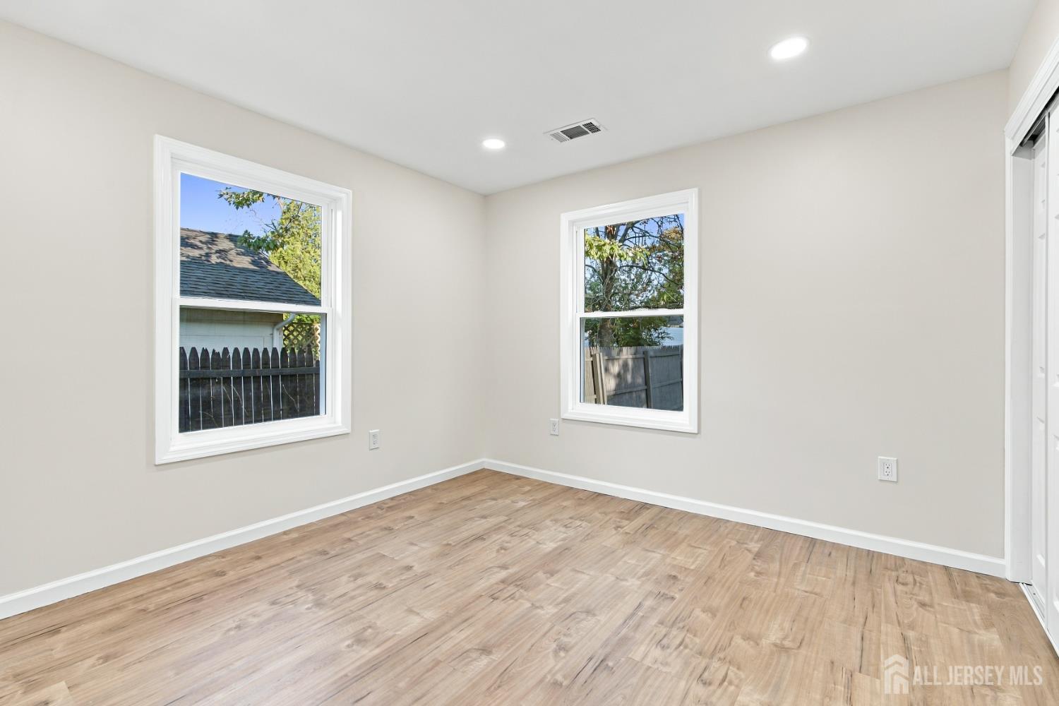 85 Pacific Boulevard, Old Bridge, NJ, 07735 image 30