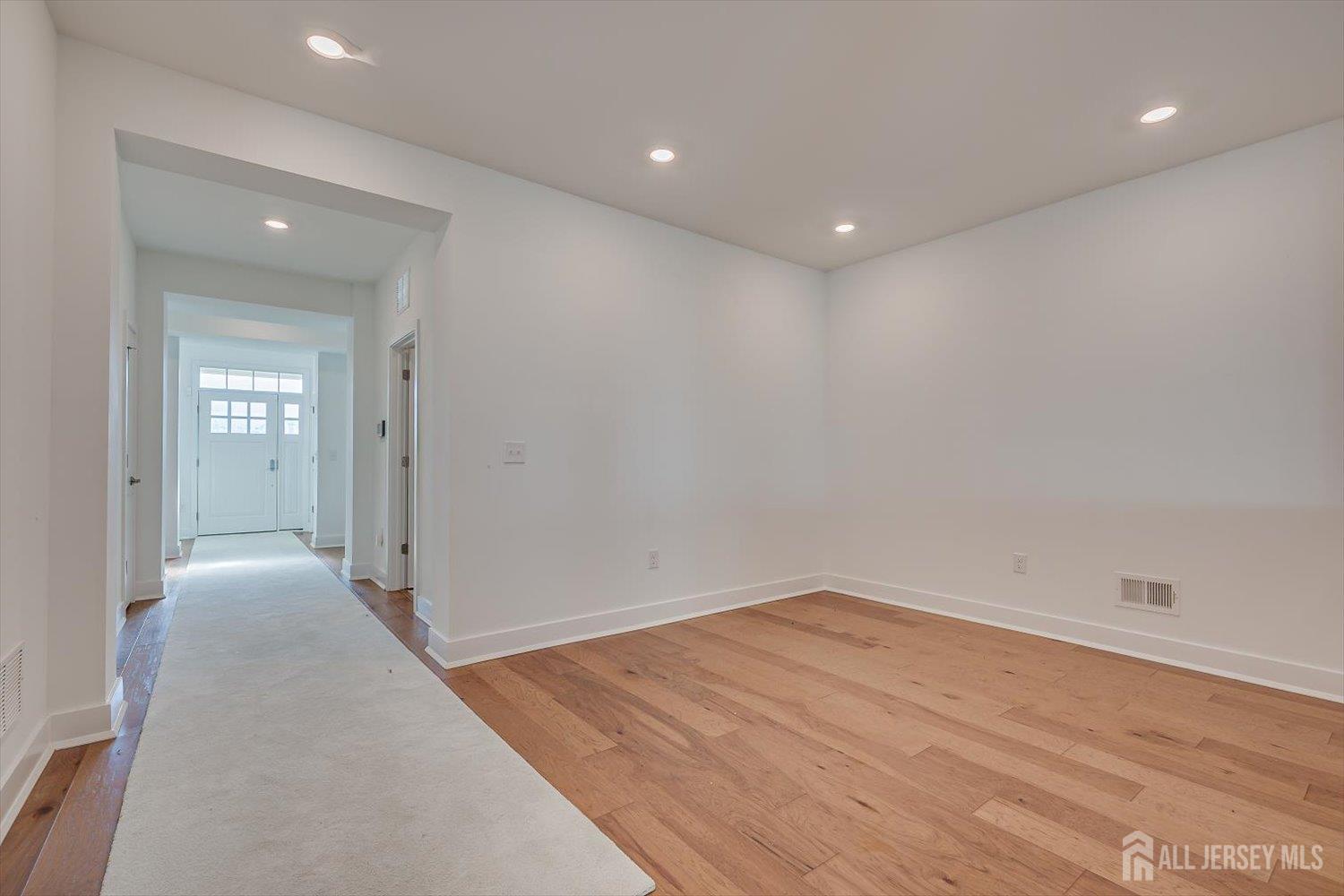 62 Vizcaya Drive, Monroe, NJ, 08831 image 30