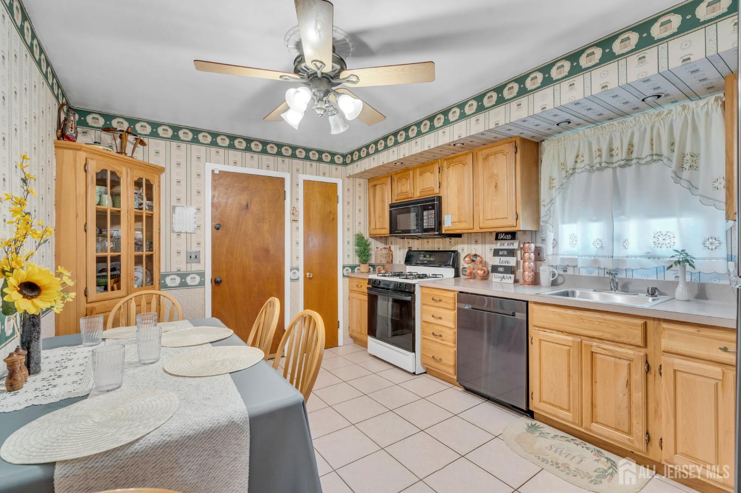12 Emma Place, Piscataway, NJ, 08854 image 14