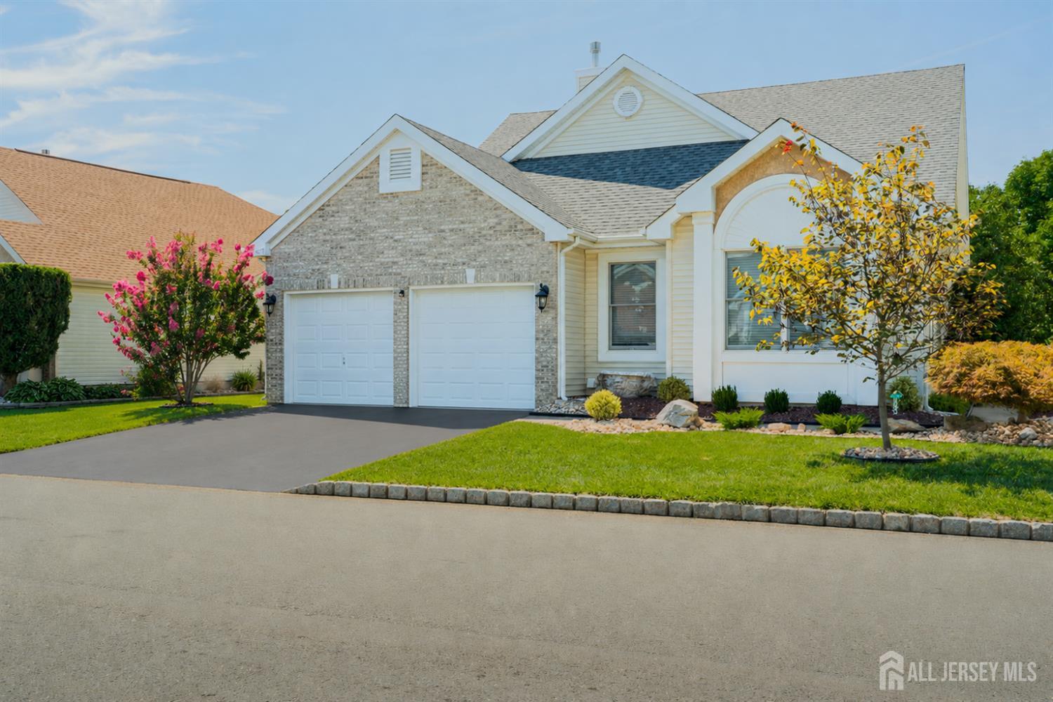 28 Brighton Court, Monroe, NJ, 08831
