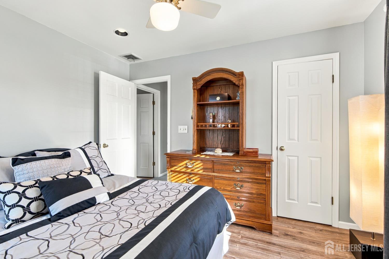 5 Seaman Court, Sayreville, NJ, 08879 image 20