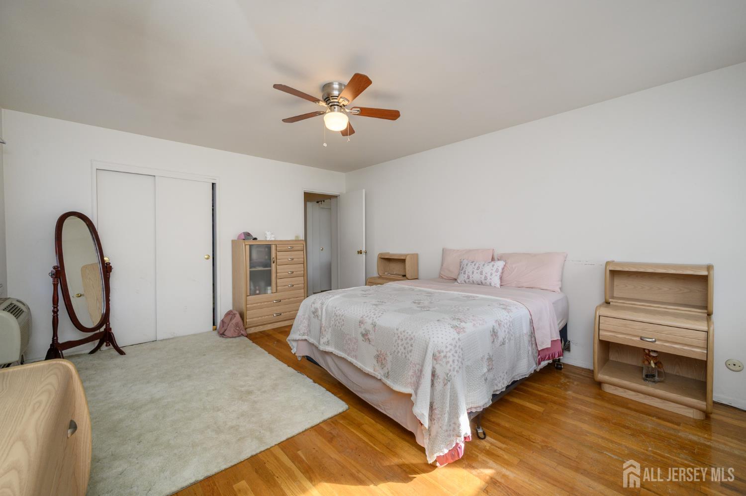 24 Woodedge Avenue 7, Edison, NJ, 08817 image 16