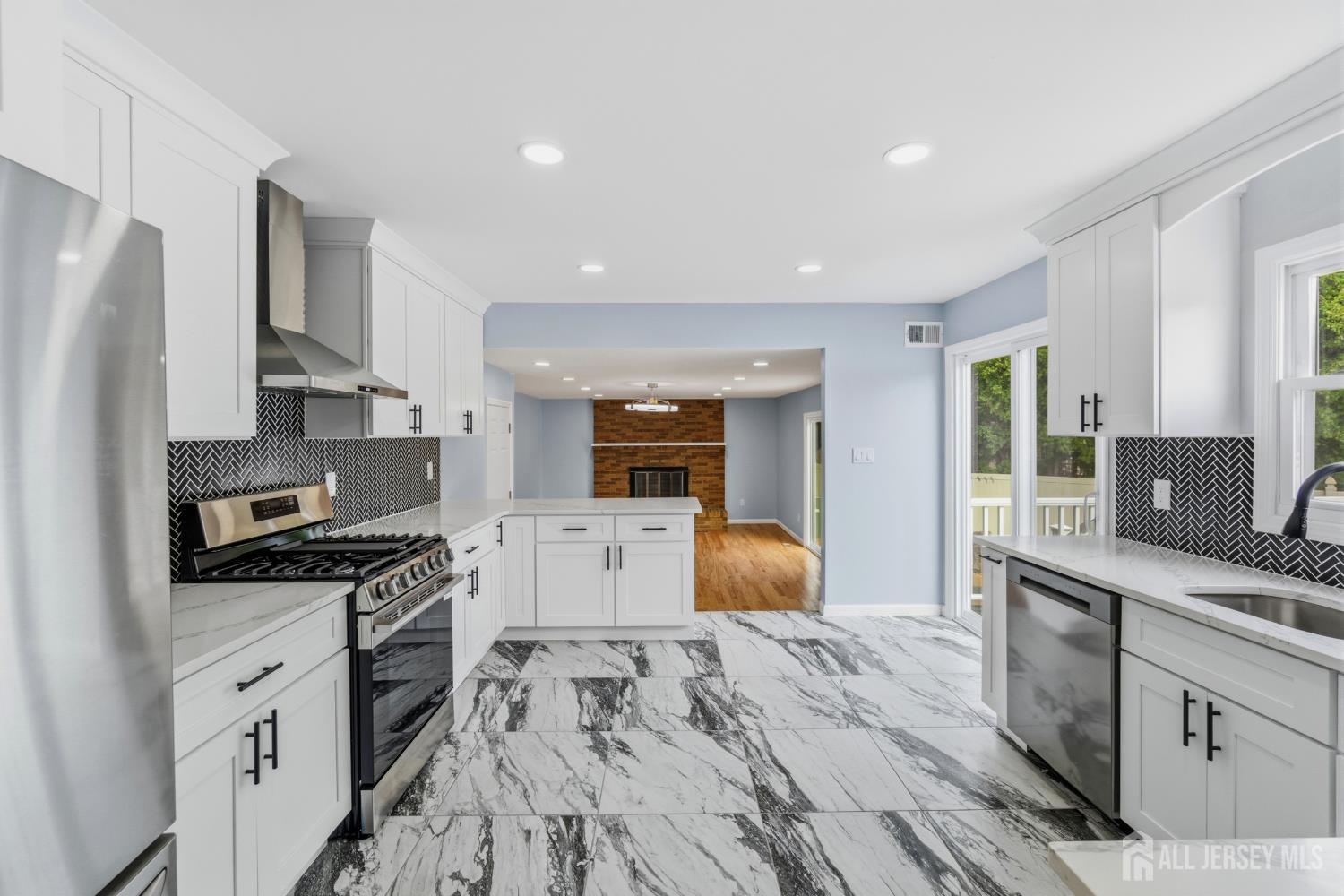 22 EDWARD Street, East Brunswick, NJ, 08816 image 20