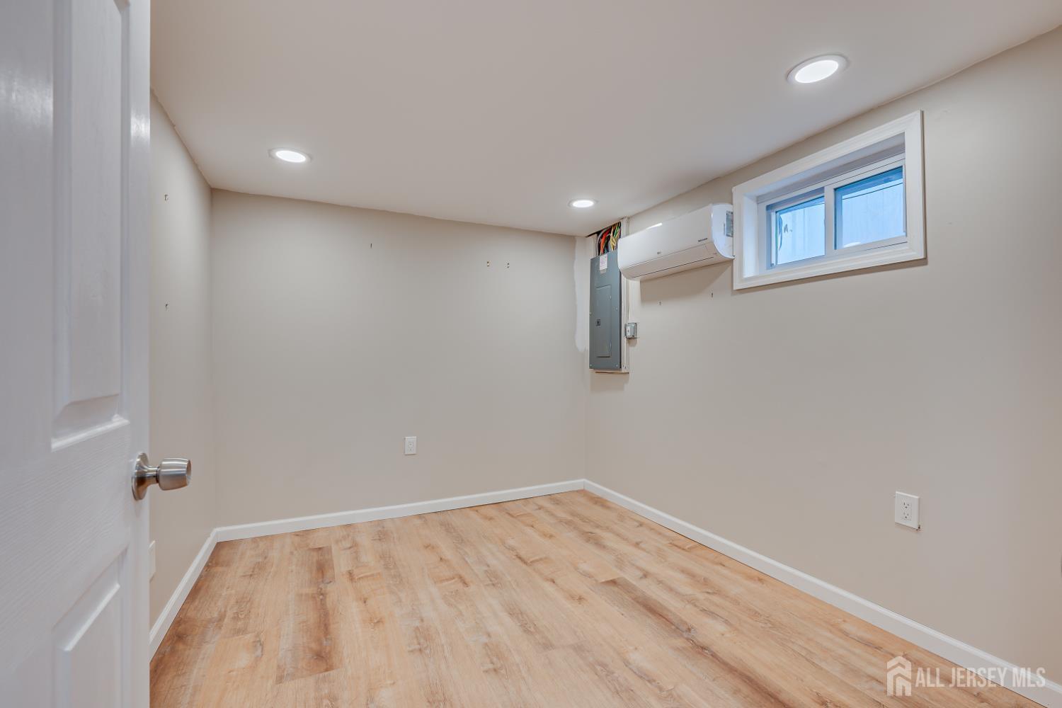 34 Ryan Street, Fords, NJ, 08863 image 39
