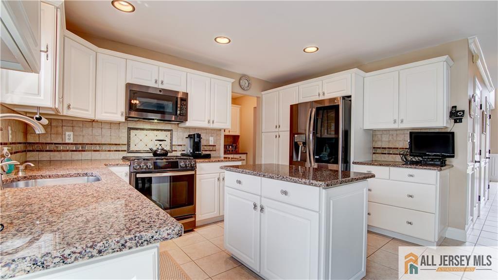 21 Samantha Circle, Old Bridge, NJ, 07747 image 20
