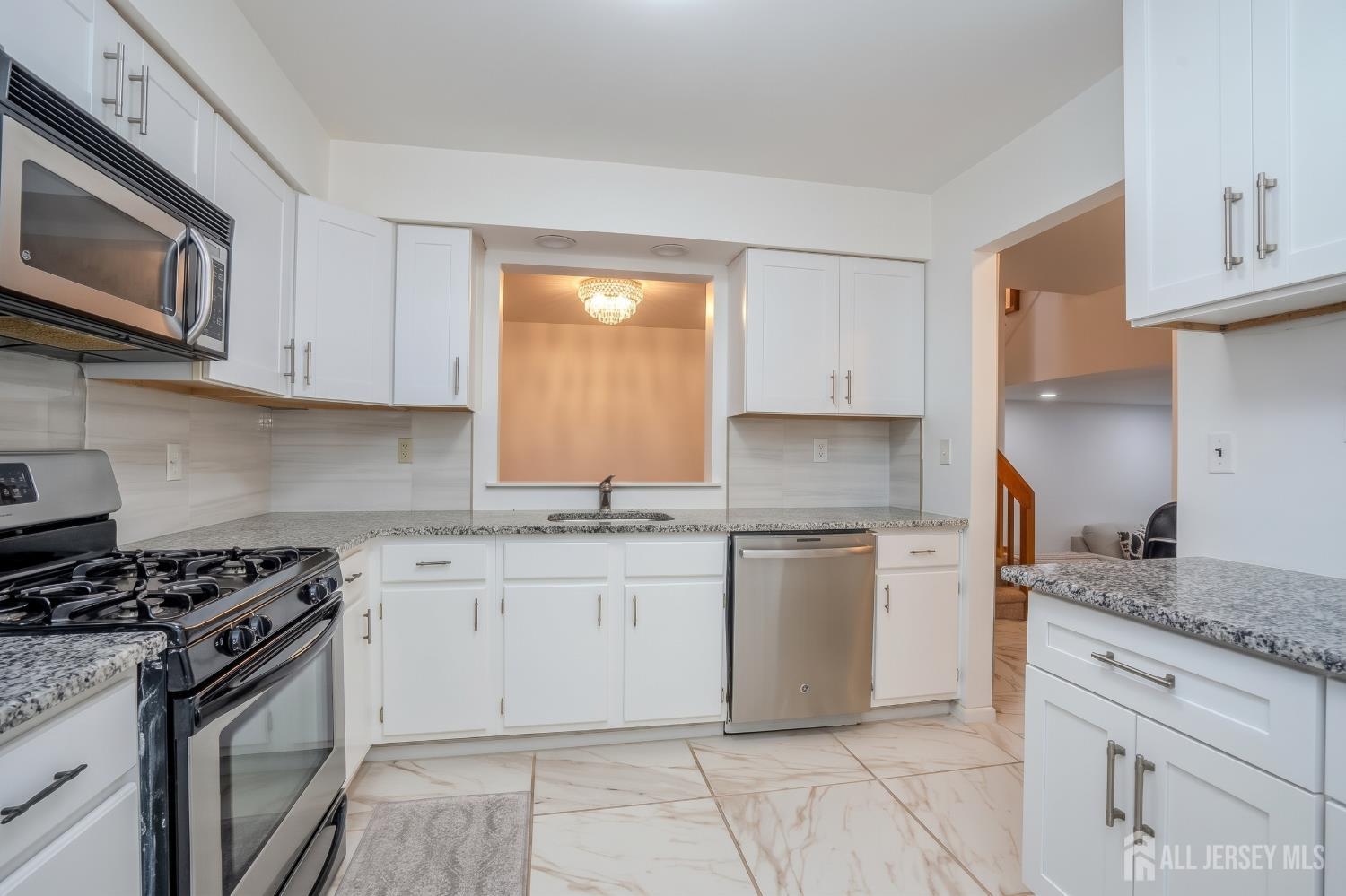 1088 Schmidt Lane Image 3