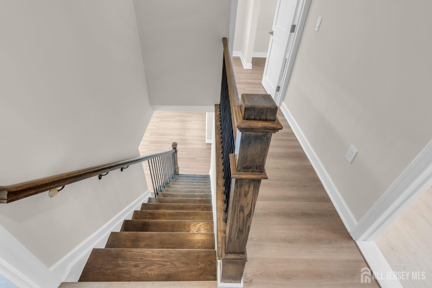 21 Market Street, Edison, NJ, 08817 image 15