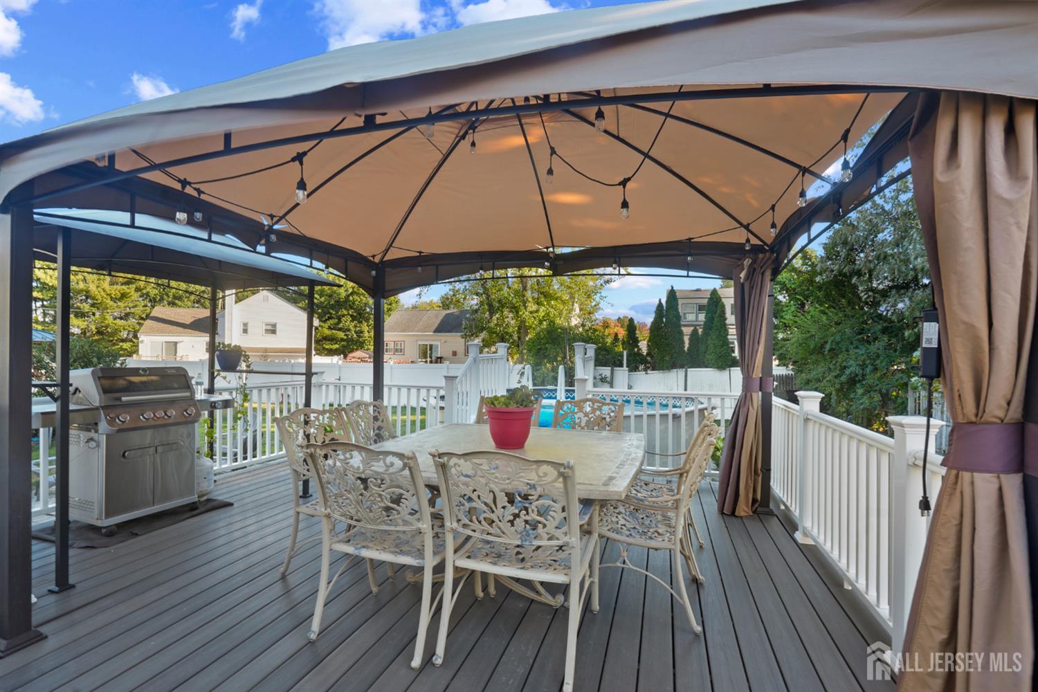 153 Whitman Avenue Image 3