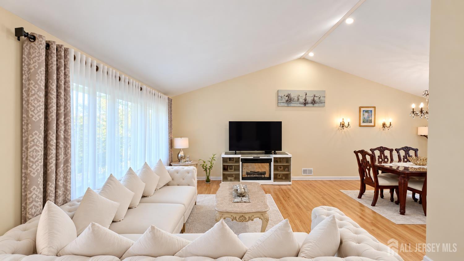 37 Valley Vale Drive Image 4