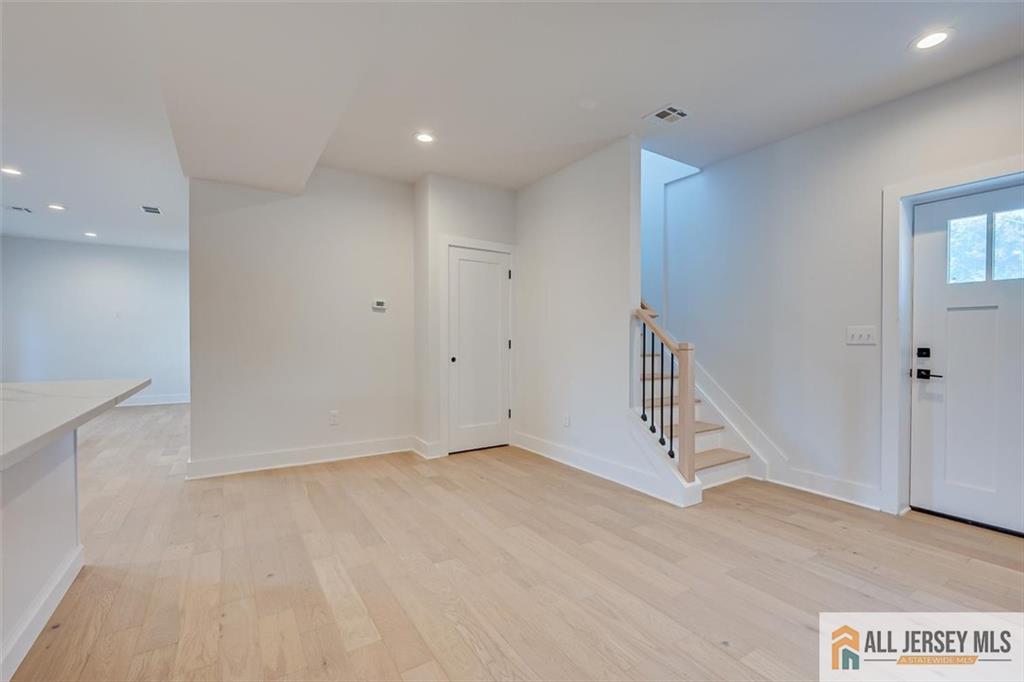 130 Garden Terrace, Edison, NJ, 08817 image 8