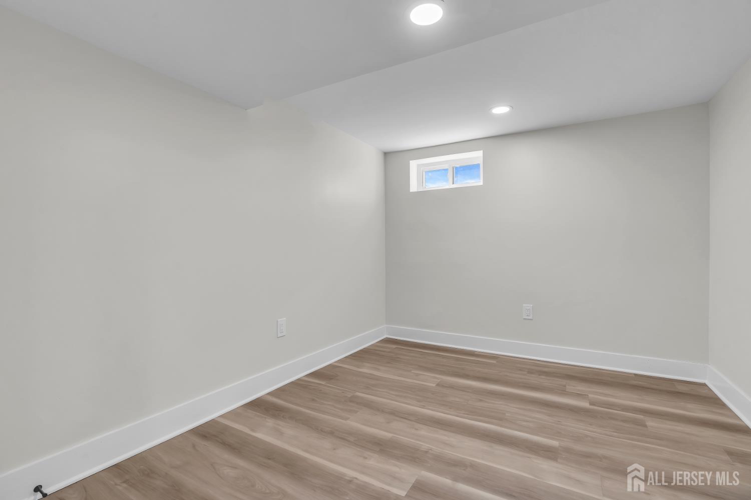 30 Pine Tree Drive, Colonia, NJ, 07067 image 28