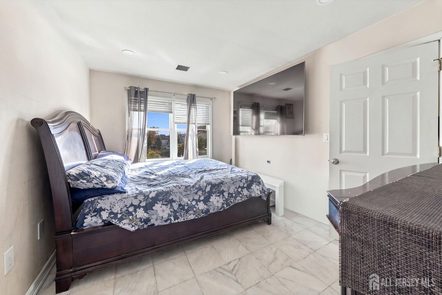 36 fiume Street, Iselin, NJ, 08830 image 44