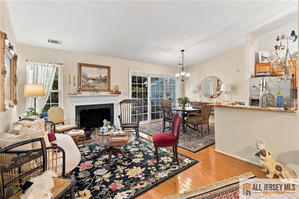 7053 Elm Court Image 5