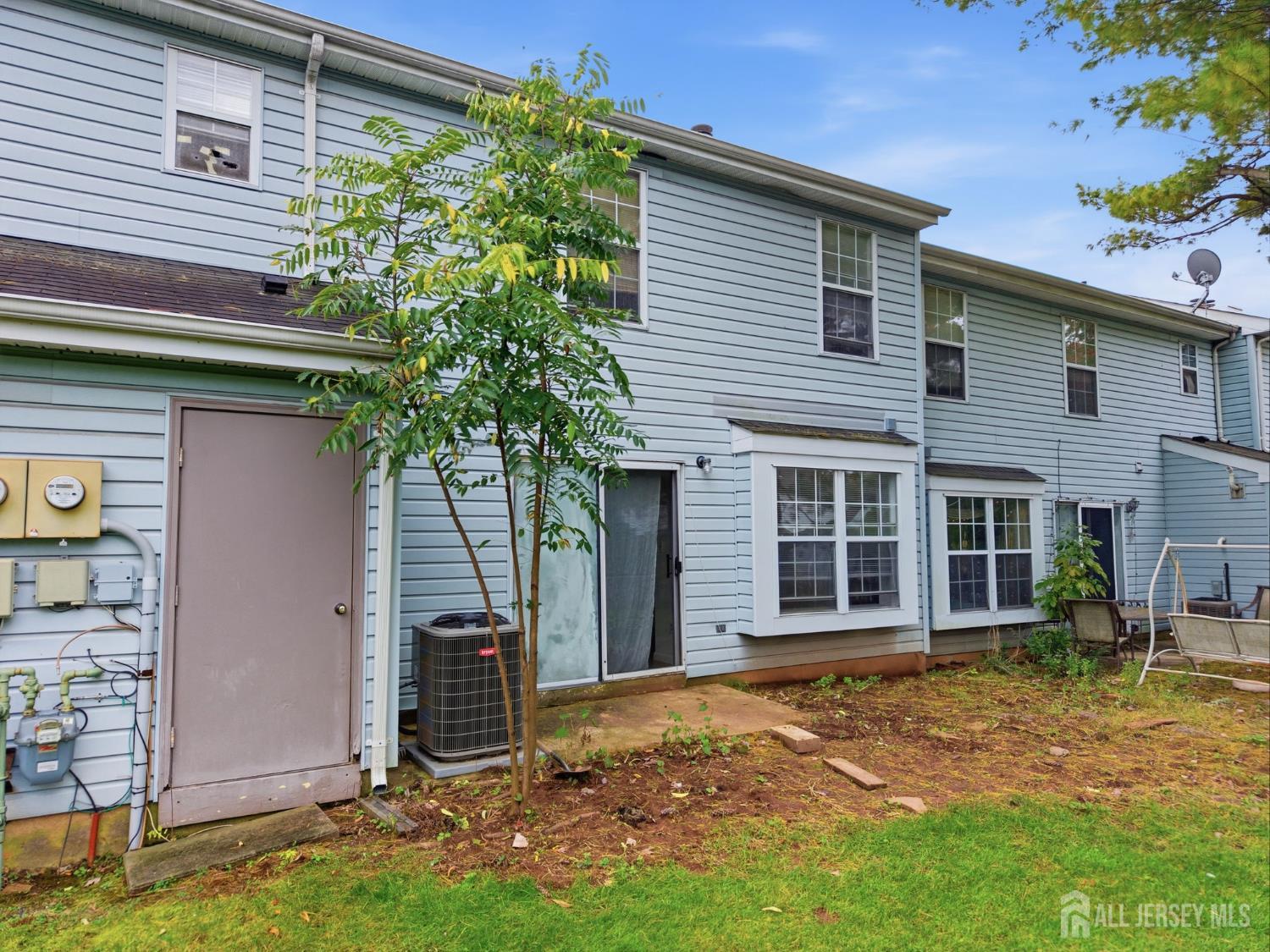 268 Edgeware Court, Franklin Twsp, NJ, 08873 image 39
