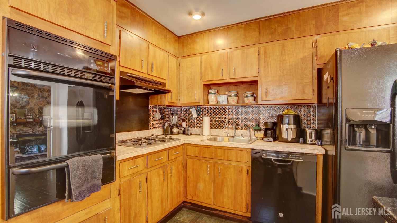 1 Jackson Avenue, Sayreville, NJ, 08859 image 6