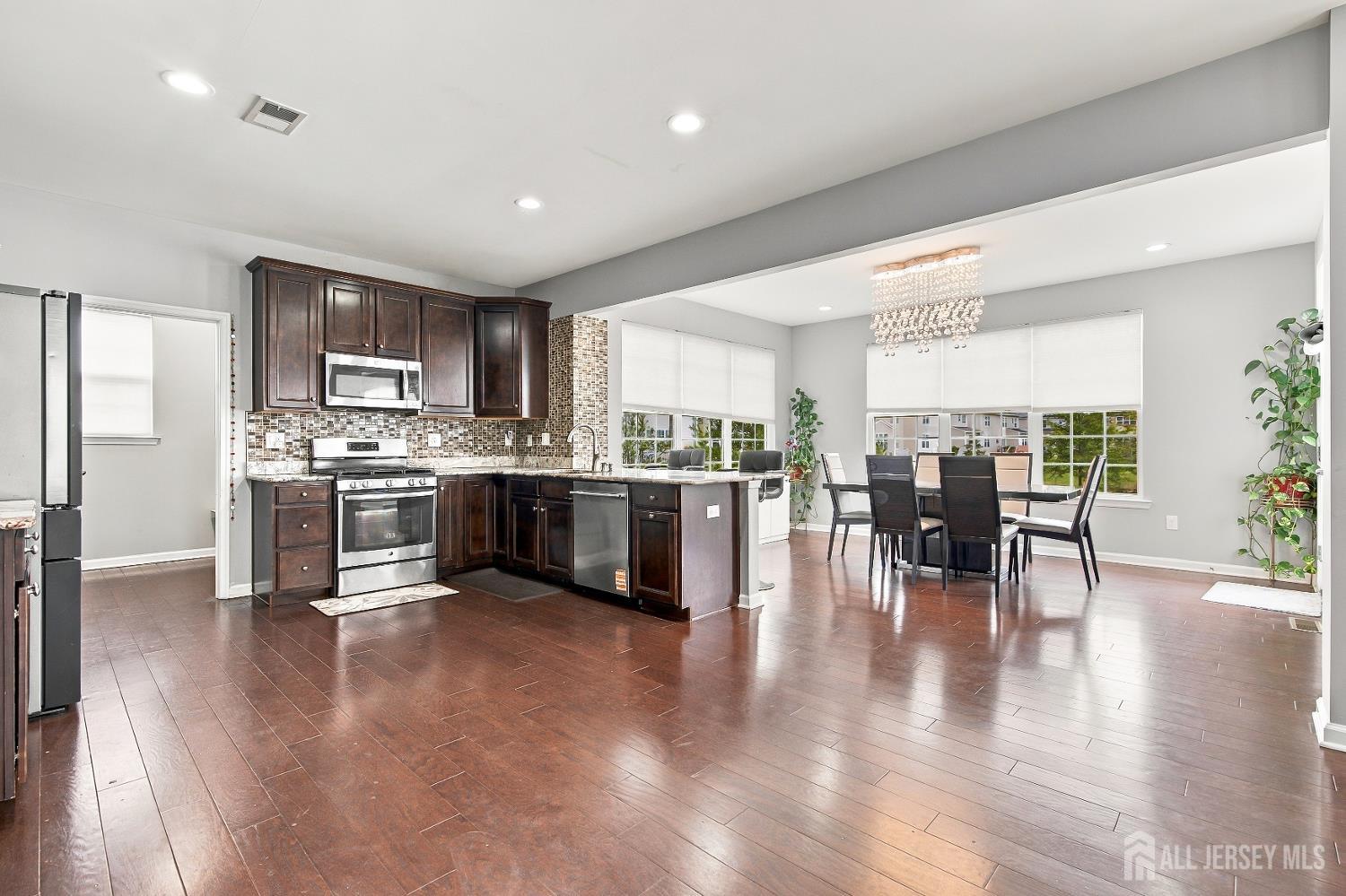 31 Saratoga Lane, Monroe, NJ, 08831 image 9