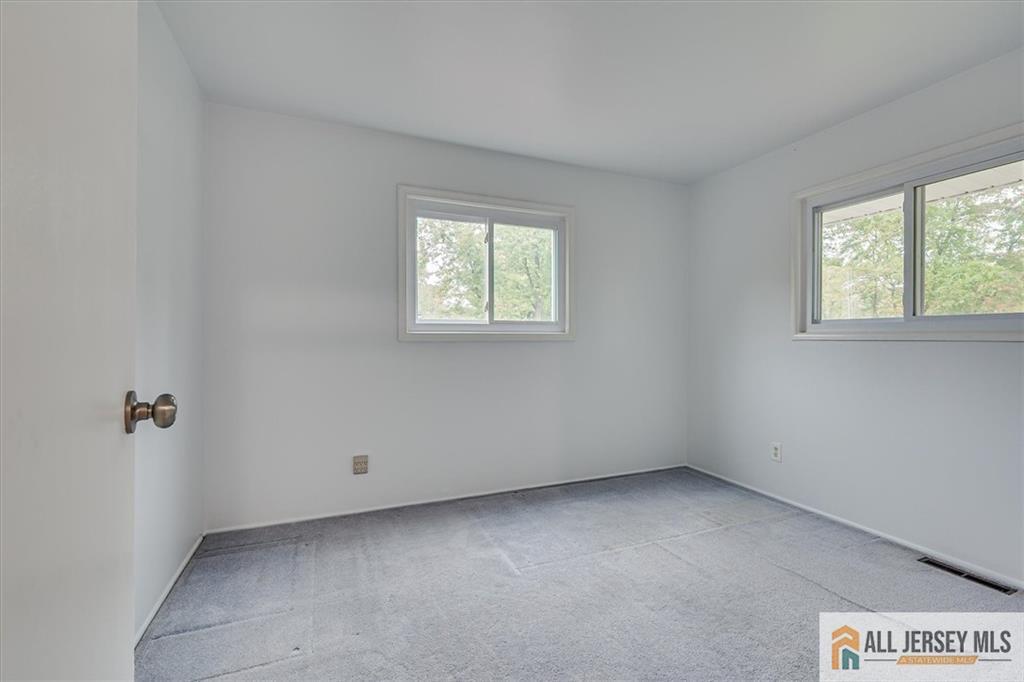 30 Bedford Road, South Brunswick, NJ, 08824 image 15