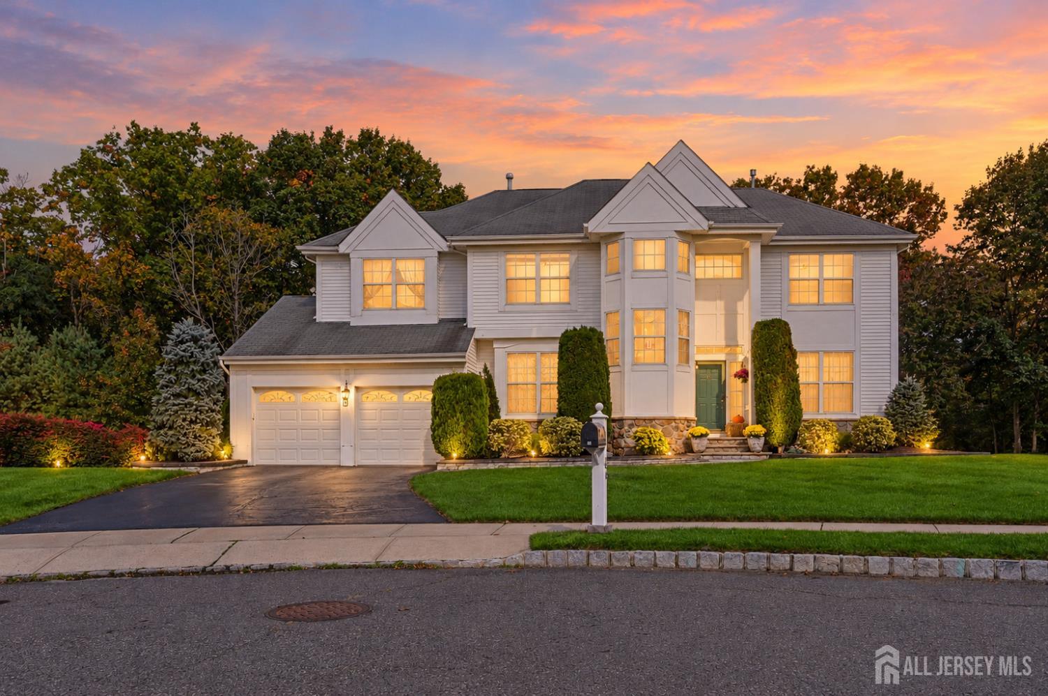 36 Yardley Manor Drive Image 2