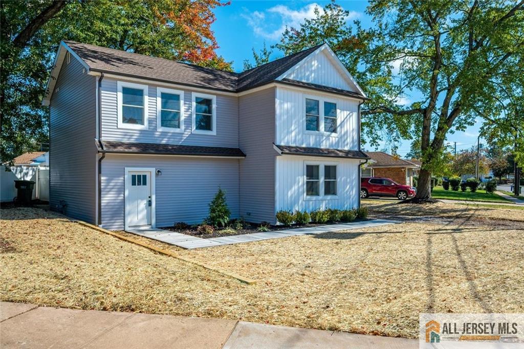 130 Garden Terrace Image 2