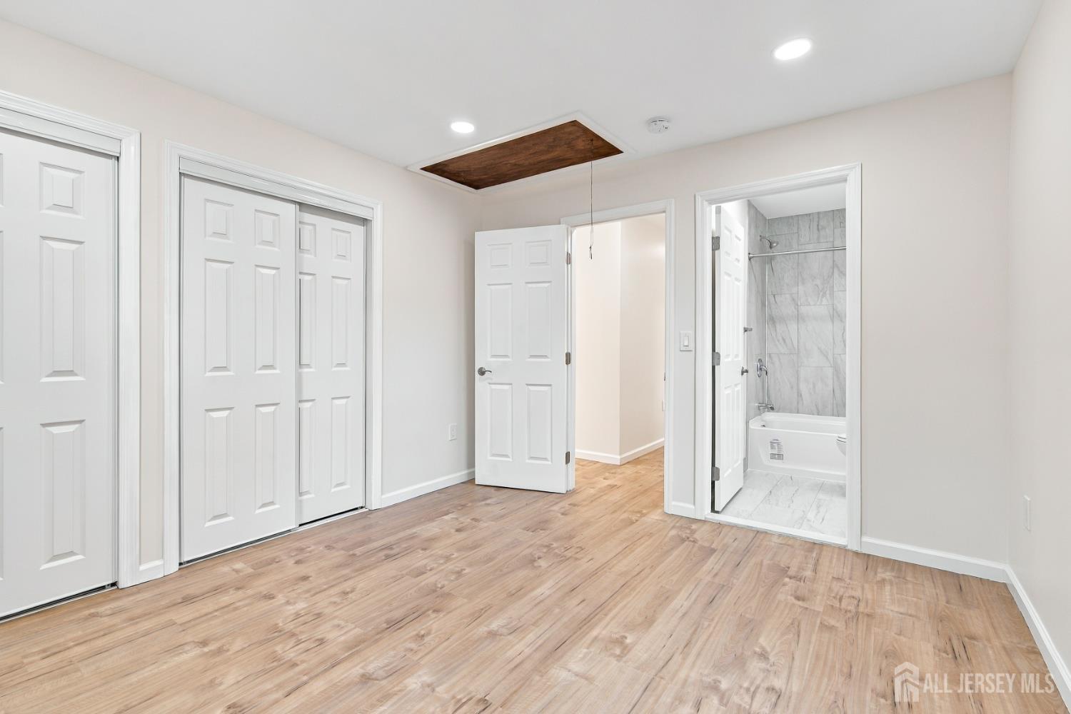 85 Pacific Boulevard, Old Bridge, NJ, 07735 image 31