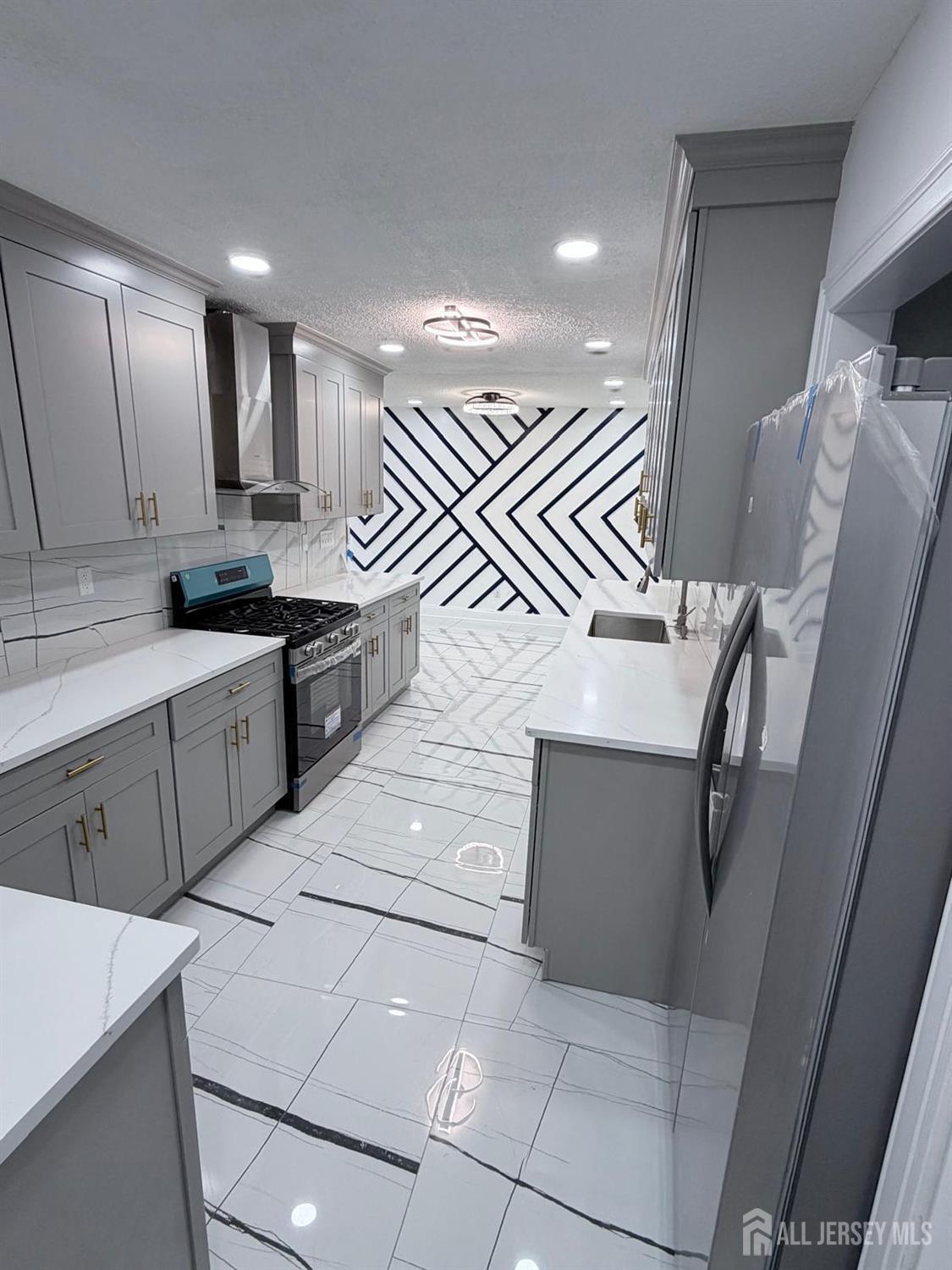 109 W Arthur Place, Iselin, NJ, 08830 image 12