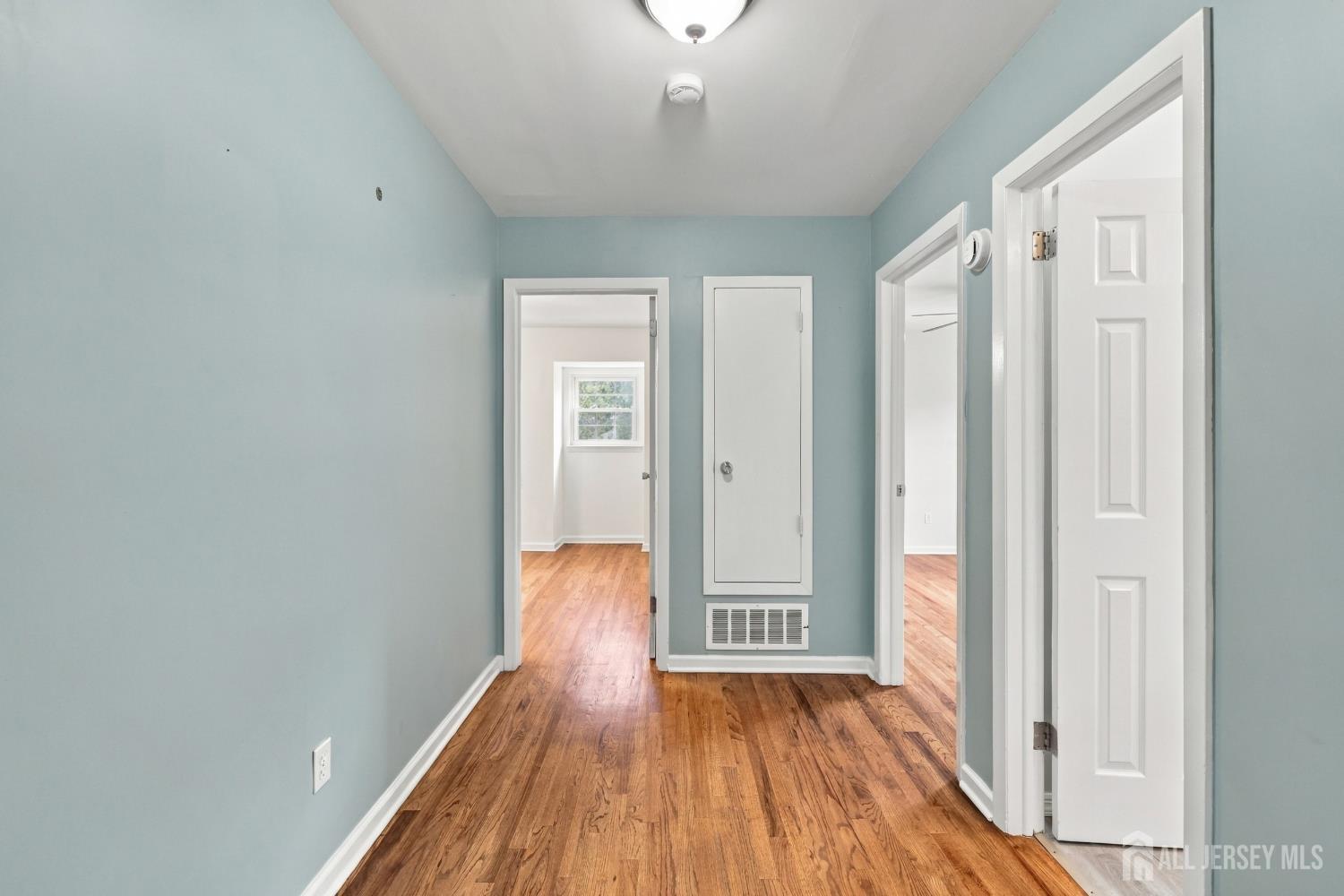 13 Nottingham Way, Hillsborough, NJ, 08844 image 22