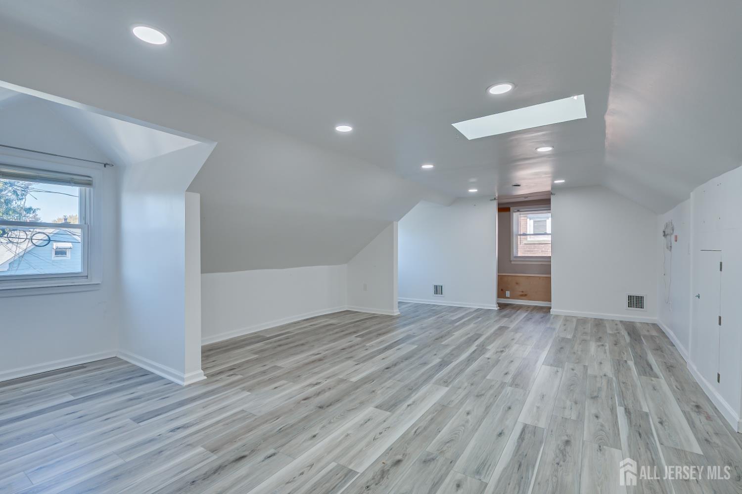 34 Ryan Street, Fords, NJ, 08863 image 32