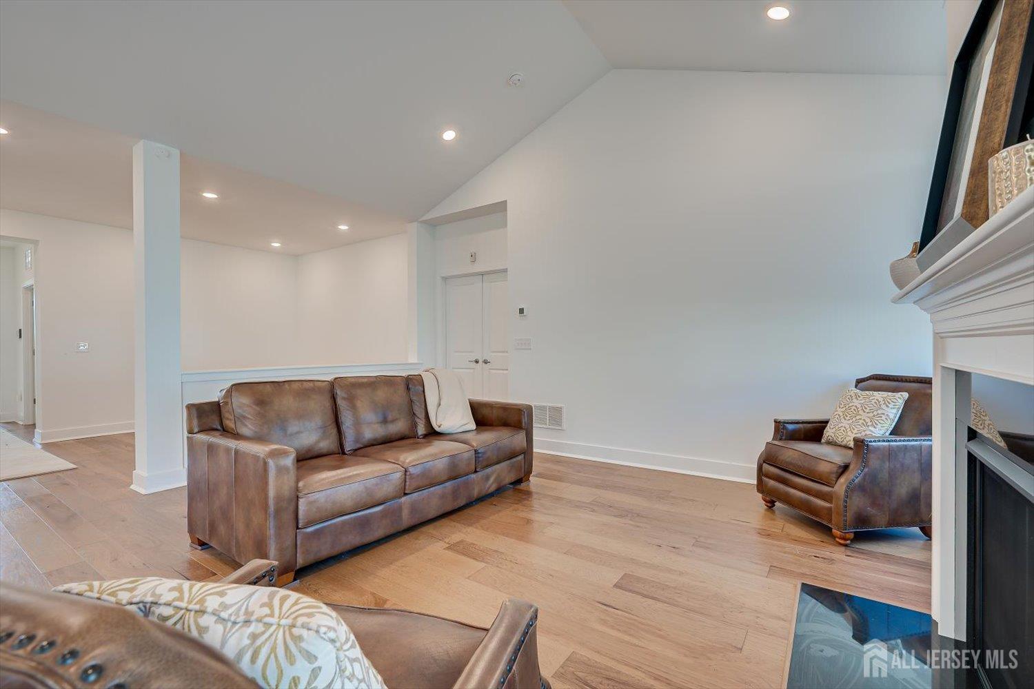 62 Vizcaya Drive, Monroe, NJ, 08831 image 23