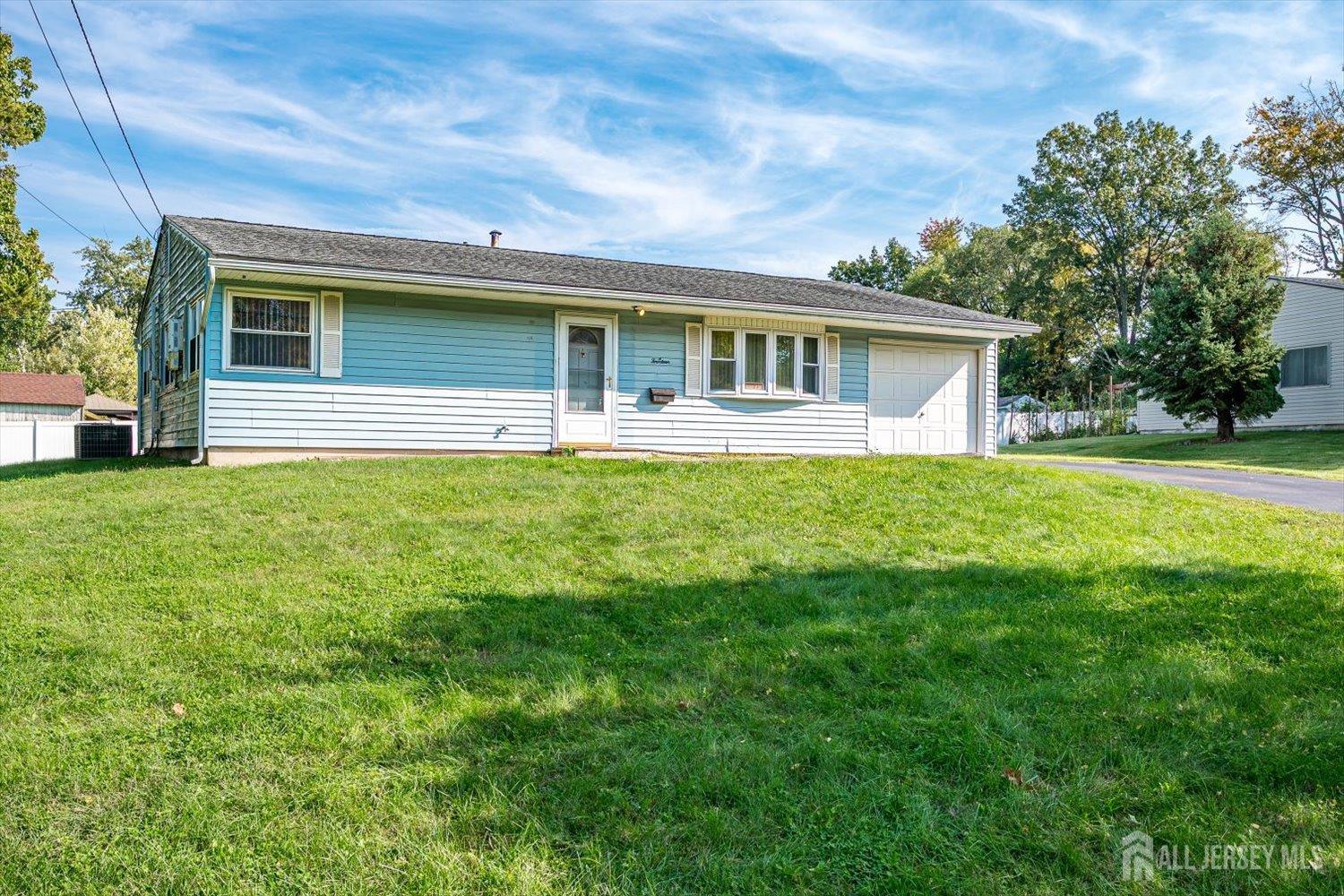 14 Richford Road, South Brunswick, NJ, 08824