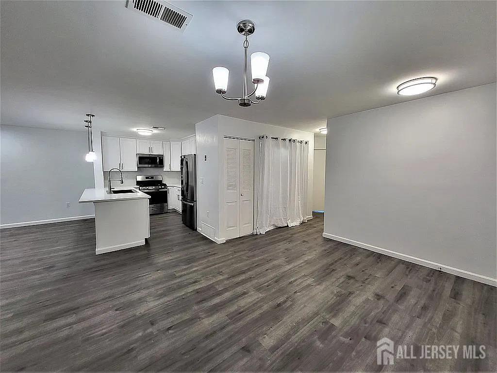 722 Edpas Road Image 4