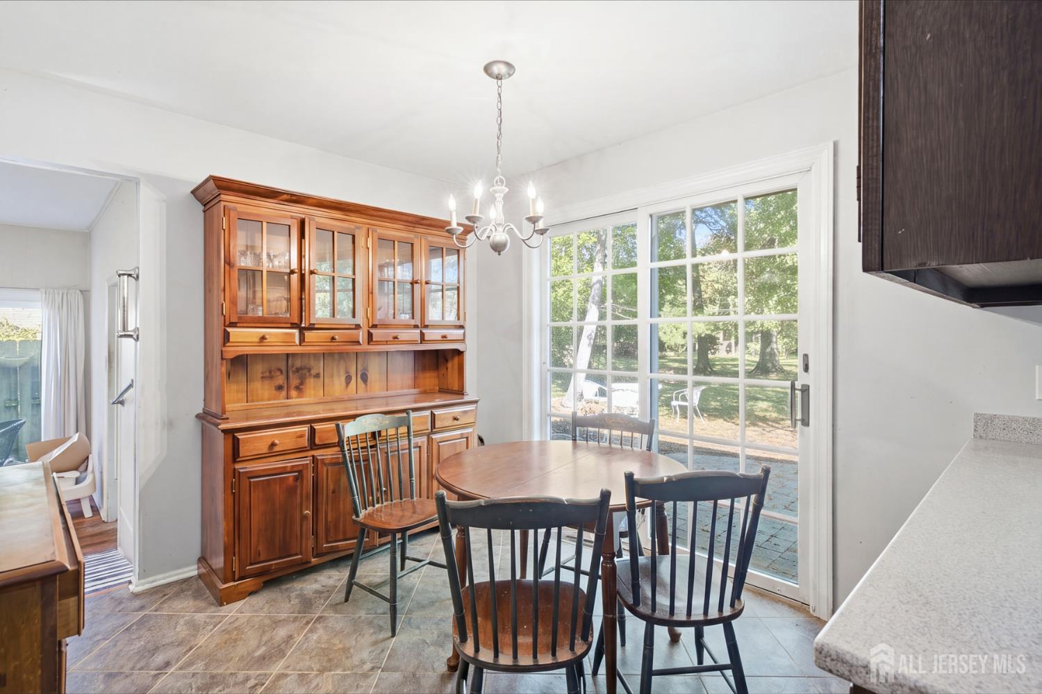 35 Woodmere Road, North Brunswick, NJ, 08902 image 6