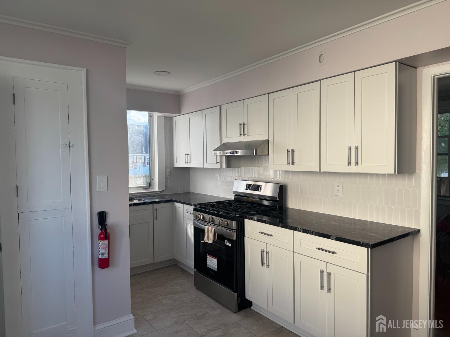 6 Woodland Avenue Image 2