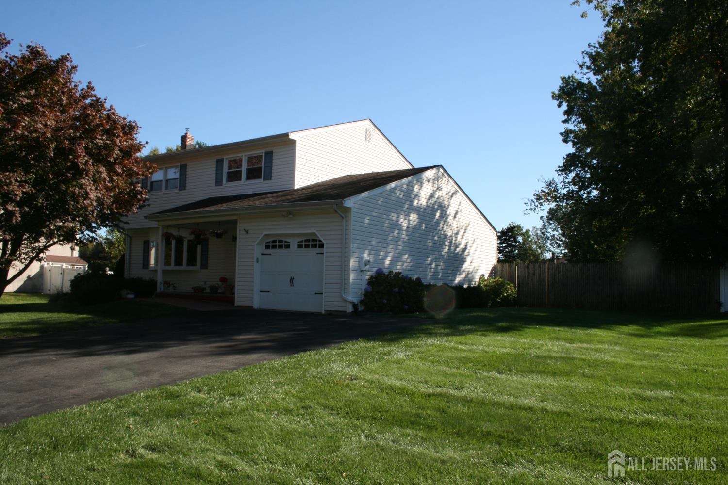 30 Buck Road Image 2