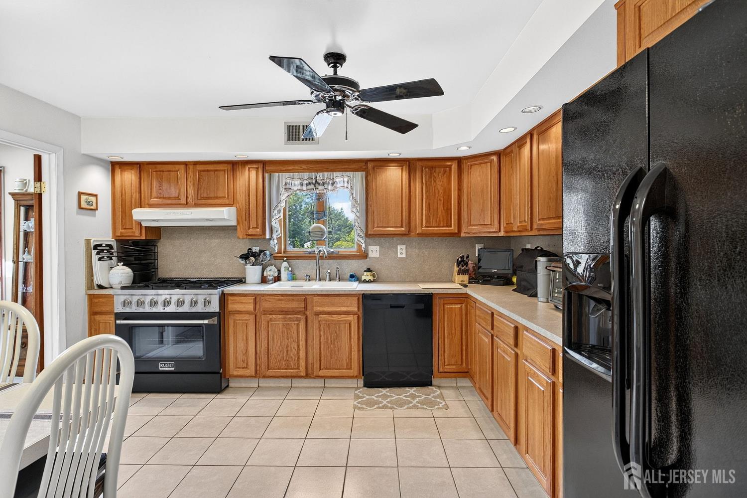 21 Sulliman Road, Edison, NJ, 08817 image 11