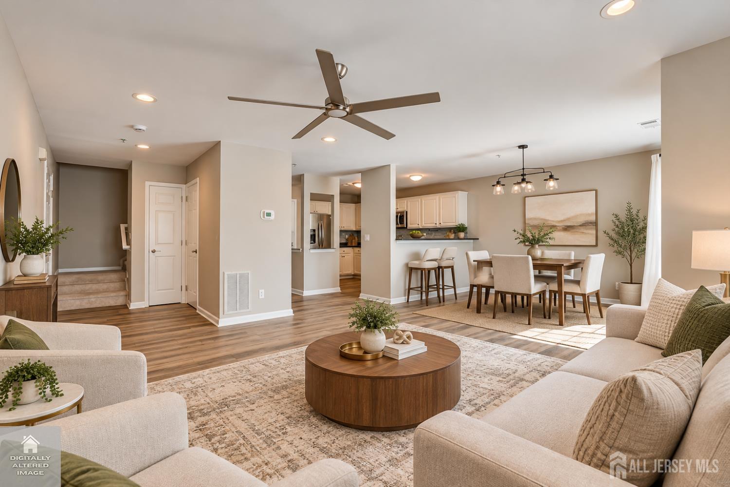 1092 Shadowlawn Drive Image 5