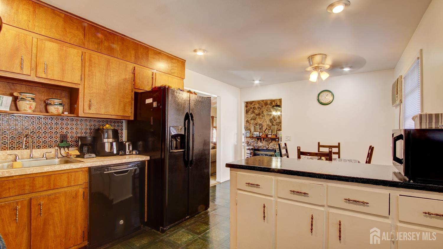 1 Jackson Avenue, Sayreville, NJ, 08859 image 9