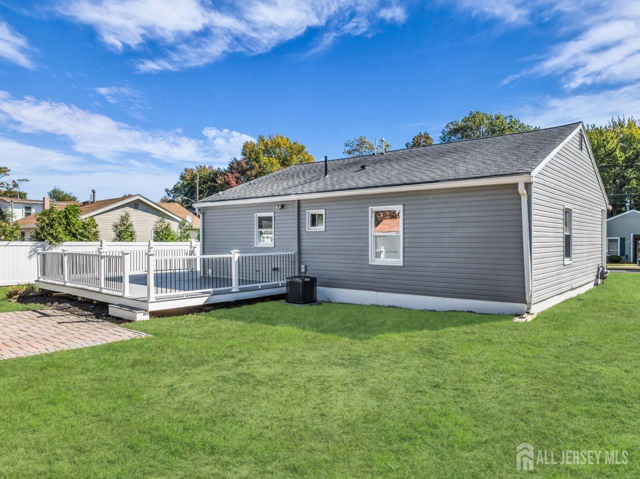 168 Milton Avenue, Aberdeen, NJ, 07721 image 32