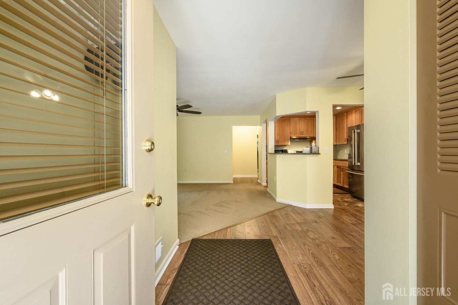 804 Violet Lane Image 4