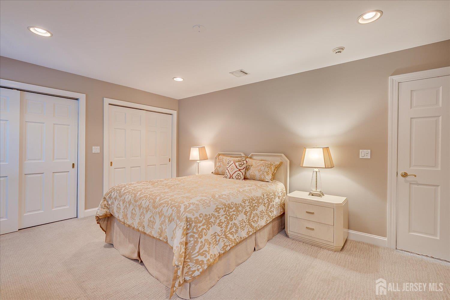 21 Stafford Road, Colonia, NJ, 07067 image 59