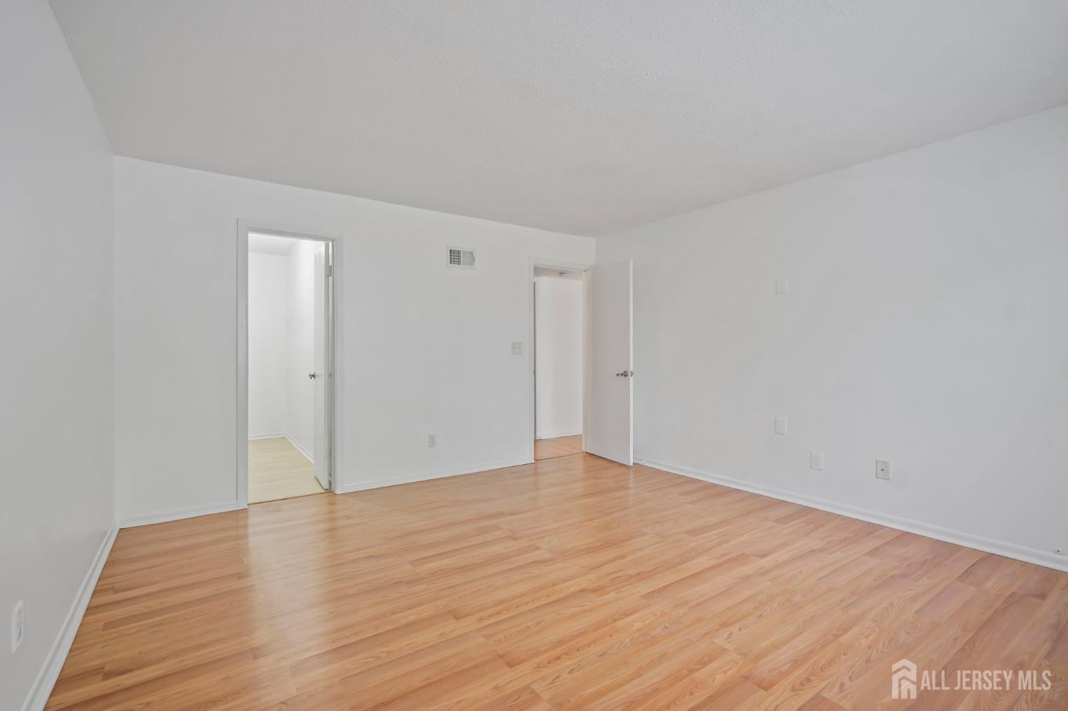 53 Foxtail Lane, South Brunswick, NJ, 08852 image 17