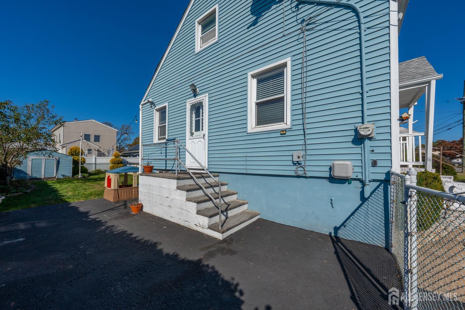 509 Garden Avenue, Woodbridge Proper, NJ, 07095 image 36