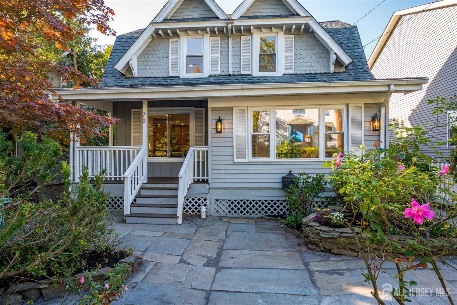 78 Lawrence Avenue Image 3