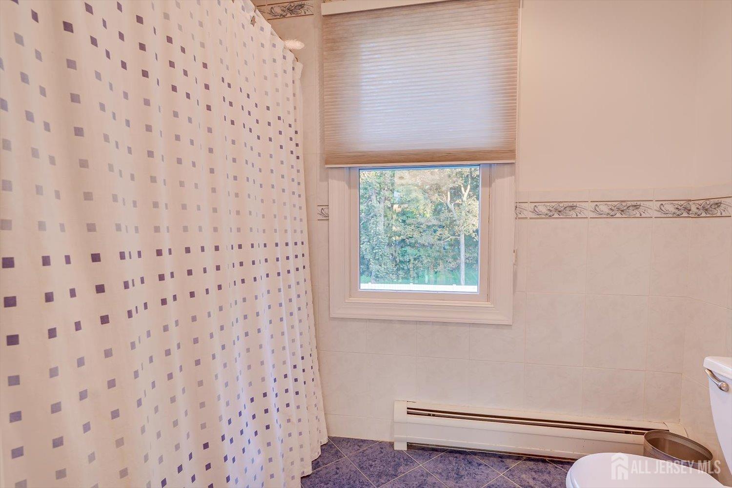 21 Stafford Road, Colonia, NJ, 07067 image 58