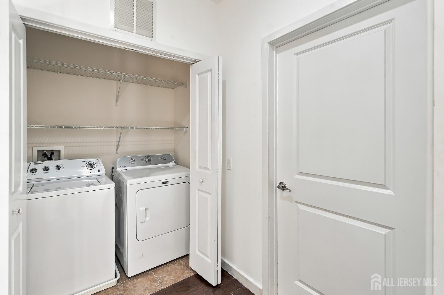 324 Pond Lane, Piscataway, NJ, 08854 image 23