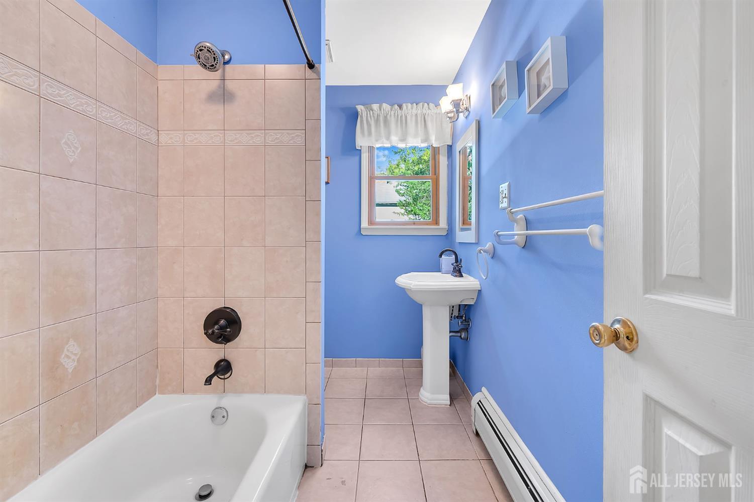 189 RT 79 Route, Marlboro, NJ, 07746 image 38