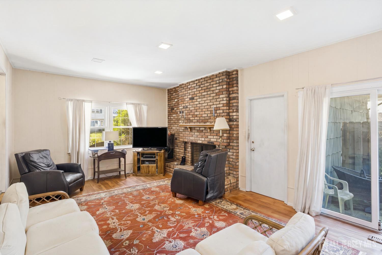 35 Woodmere Road Image 2