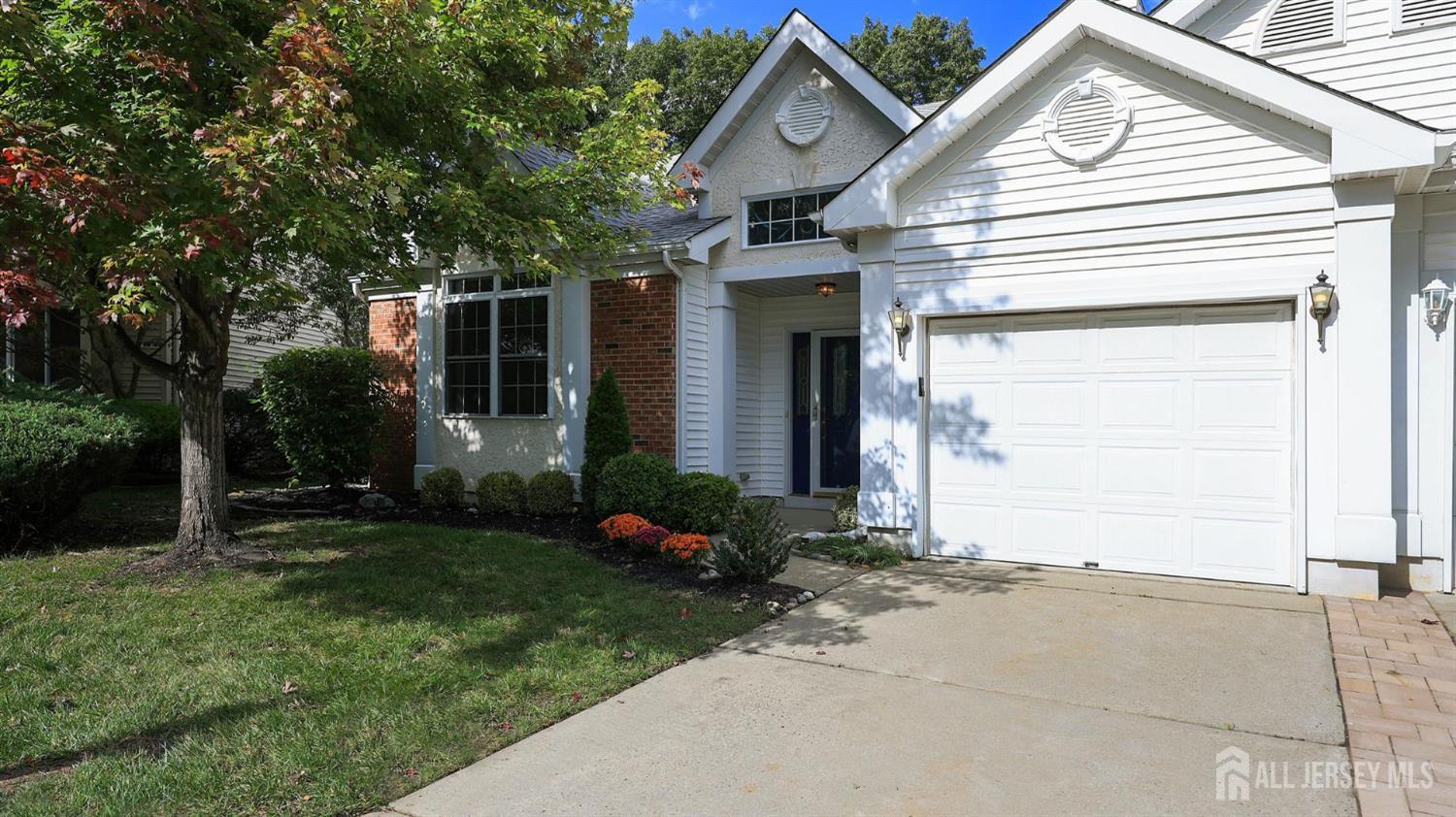 22 Stonewyck Place Image 2