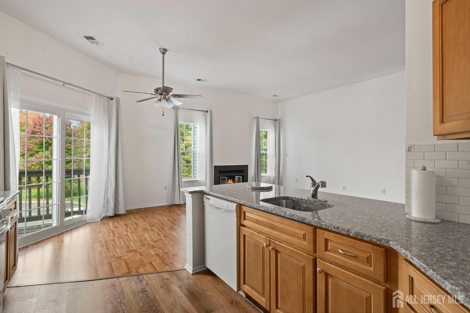 6083 Cedar Court, South Brunswick, NJ, 08852 image 17
