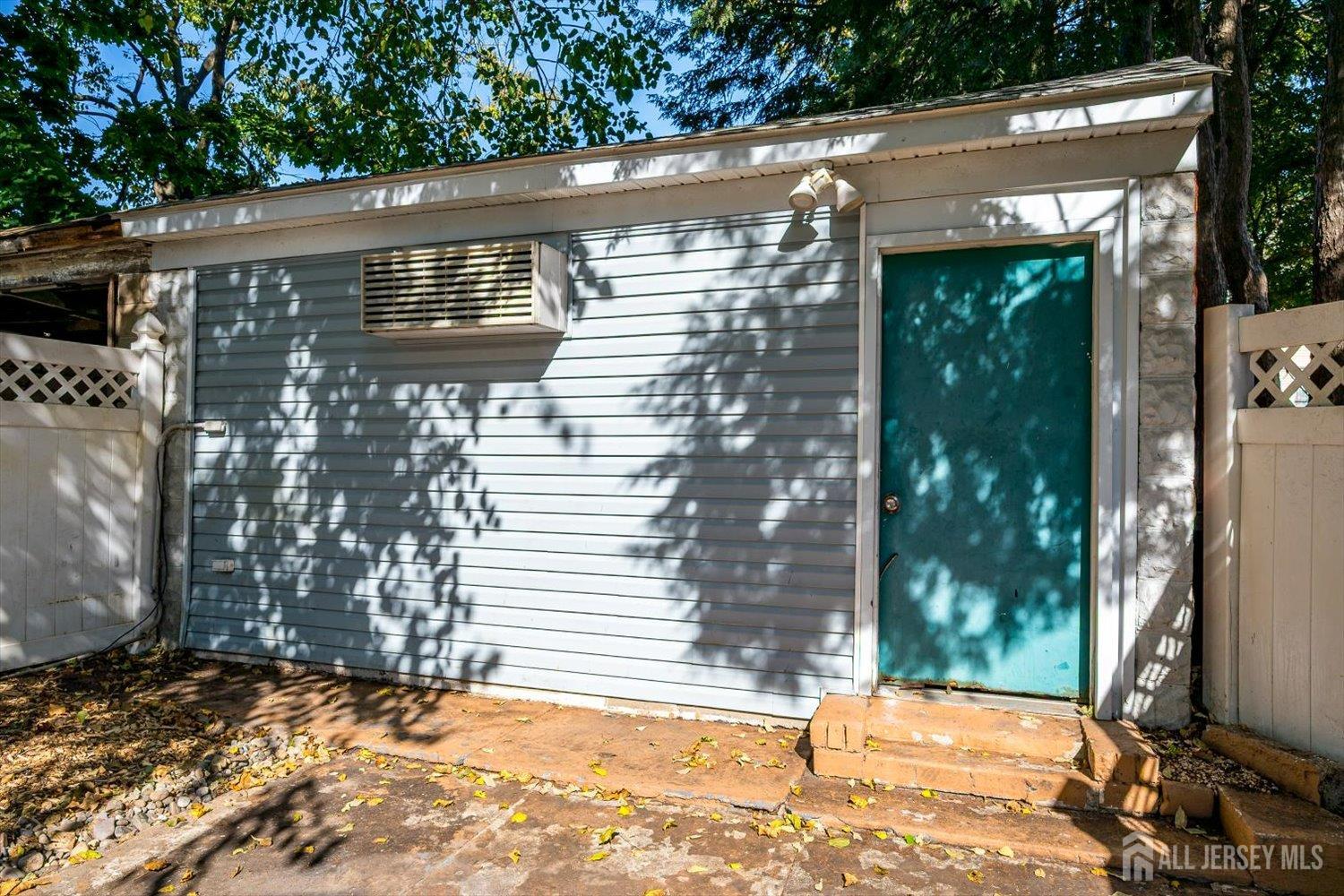 82 Lewis Street, Perth Amboy, NJ, 08861 image 31