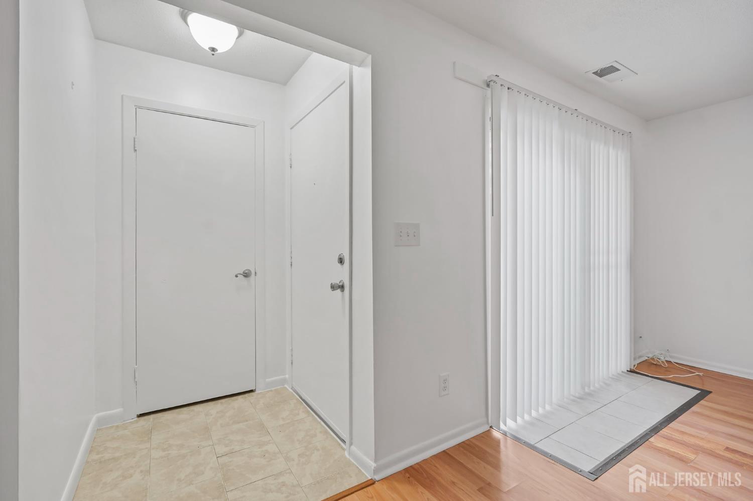 53 Foxtail Lane, South Brunswick, NJ, 08852 image 8
